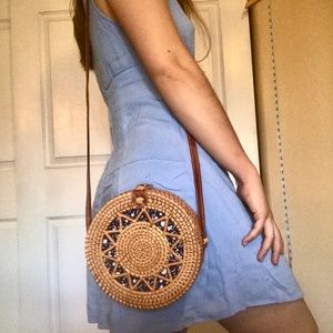‼️Braided/Rattan Round Crossbody Purse 👜 ☀️ 🌊